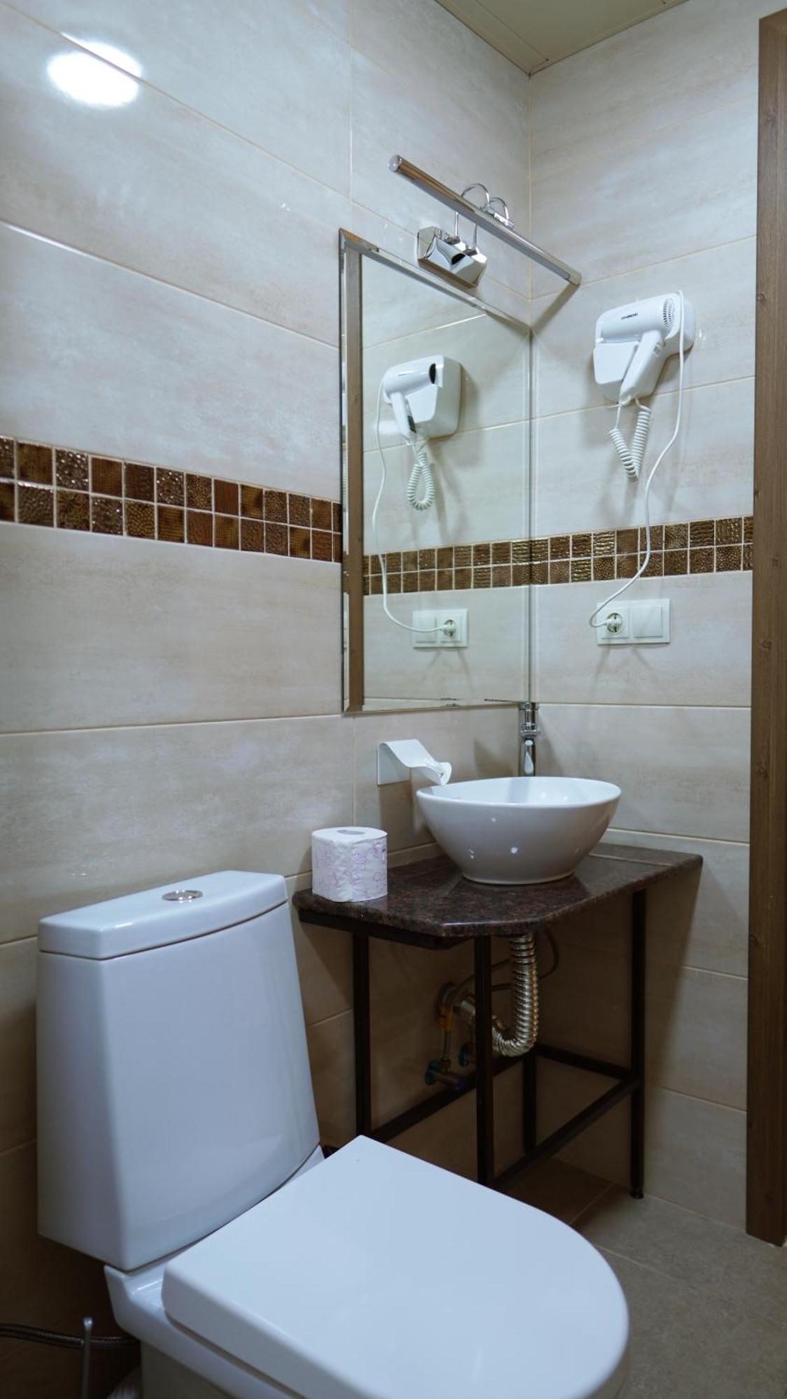 Archil And Nino Gigauri Guest House Kazbegi Exterior foto